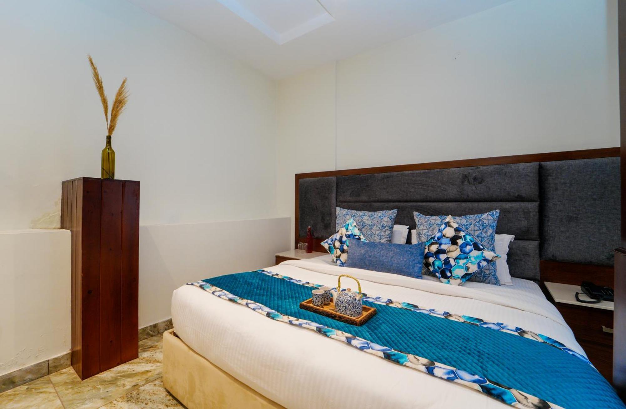 Hotel Kasauli View !! Balcony Rooms ! Terrace ! Restaurant ! Main Highway ! Garden !! Exterior photo
